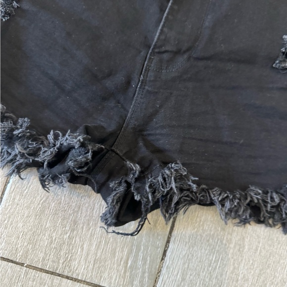 Fire & Rain Black Jeans Cut Off Shorts Size 9 - Picture 4 of 8